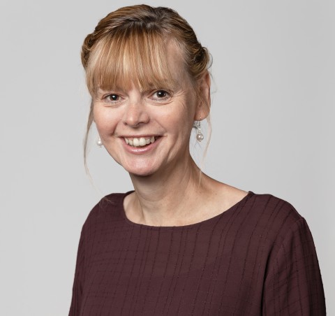 Professor Lisa Oakley